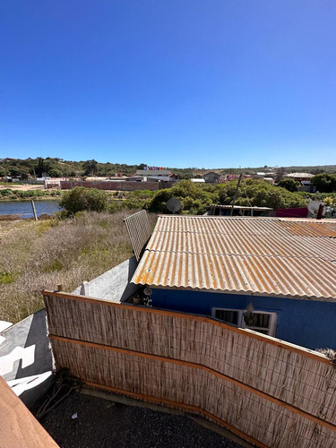Casa En Los Molles Con Vista Al Mar Y Al Humedal Los Molles