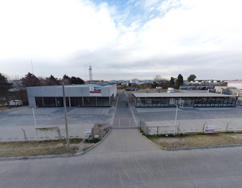 Imagen 2 de 9 de Locales Con Deposito, 750m2 A 1.000m2 En Circunvalacion Sur