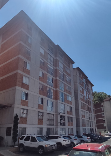 Venta Excelente Departamento En Condominio Real De Minas