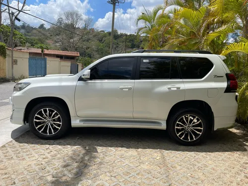 Toyota Prado Dubai