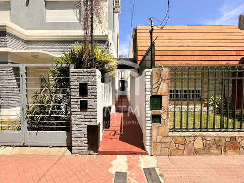 Casa En Venta Rosario  Alberdi.