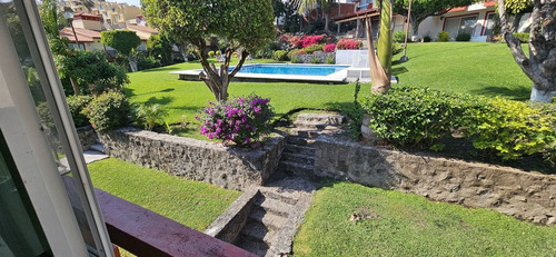 Casa En Condominio En Venta En Fraccionamiento Burgos, Temixco, Morelos.