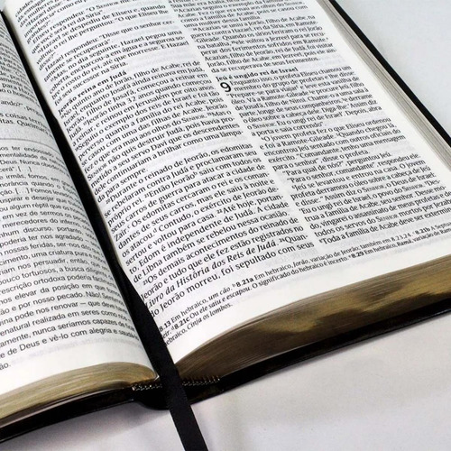 Imagem 6 de 9 de Biblia Charles Spurgeon De Estudos Nvt Letra Grande