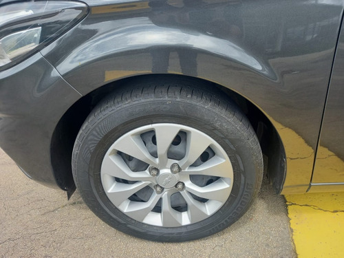 Imagen 6 de 14 de Chevrolet Onix Hb Mt Ltz