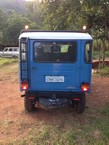 Jeep Toyota Bandeirante Longo
