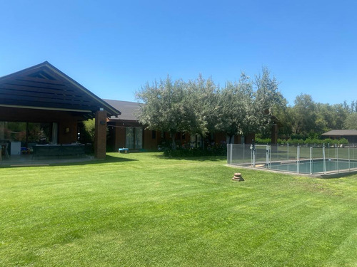 Se Vende Casa 5d 5b Piscina Quincho El Algarrobo De Batuco