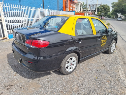 Imagen 5 de 10 de Fiat Siena 2017 1.4 El 85cv