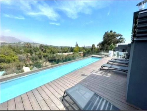 Departamento En Arriendo De 2 Dorm. En Las Condes