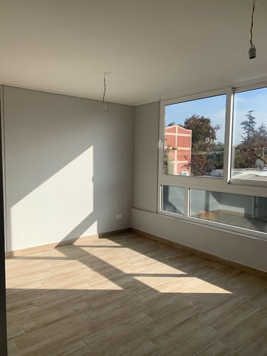 Nuevo, Studio A 4 Minutos Metro Rondizzoni