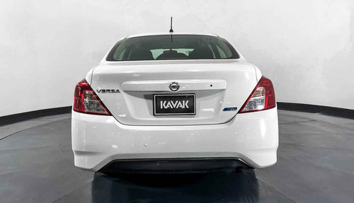 Imagen 7 de 15 de 40840 - Nissan Versa 2016 Con Garantía At