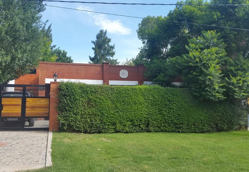 Imagen 1 de 7 de Casa En Venta