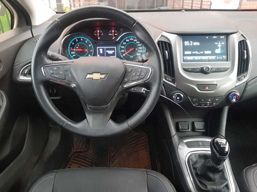Chevrolet Cruze 1.8 Lt Mt 2018