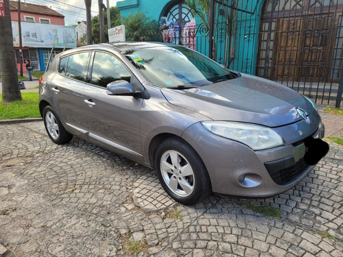 Imagen 3 de 16 de Renault Megane Lll 2.0 De Luxe /2011