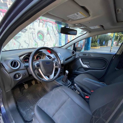 Ford Fiesta Kinetic Design 1.6 Design 120cv Titanium 2013