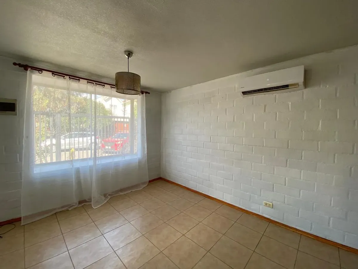 Imagen 4 de 27 de Casa Familiar Lista Para Habitar En Lampa