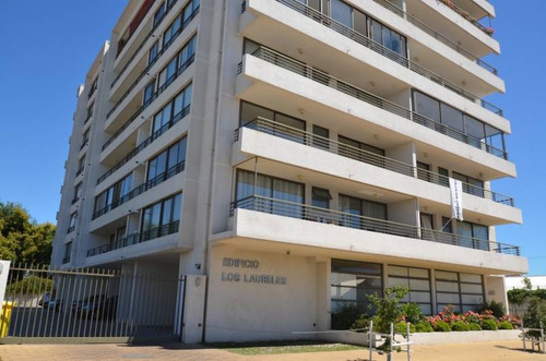 Departamento De Dos Dormitorios A Cuadras Del Centro