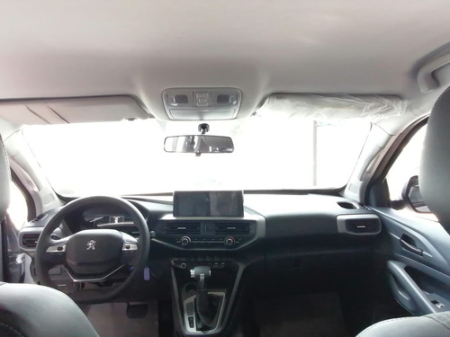 Imagen 5 de 14 de Peugeot Landtrek Allure 4p 2.4 Thp 210 Aut 6 Vel4x2 2022