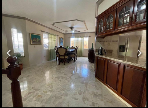 Se Vende Casa En Los Corales Del Sur Santo Domingo Este