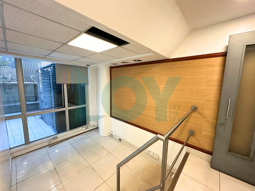 Oficina En Arriendo En Las Condes Sector Tobalaba 134m2