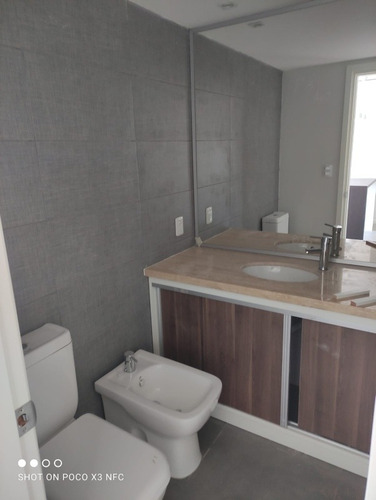 Imagen 2 de 8 de Apartamento En Alquiler