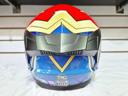 Casco Diseño Mujer Maravilla Marca Edge Certificado Dot