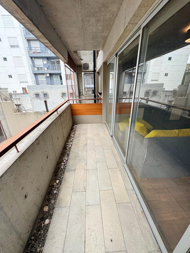 Dos Ambientes Con Cochera En Venta En San Fernando
