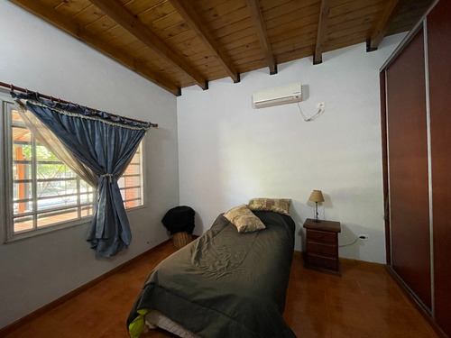 Venta Casa Castelar 5 Ambientes