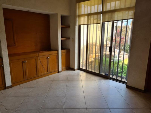 Imagen 2 de 12 de Casa Uso De Suelo En Renta Prados De La Sierra