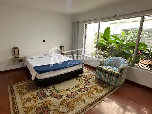 Casa-local En Arriendo En Av Jardín. Cod A775891
