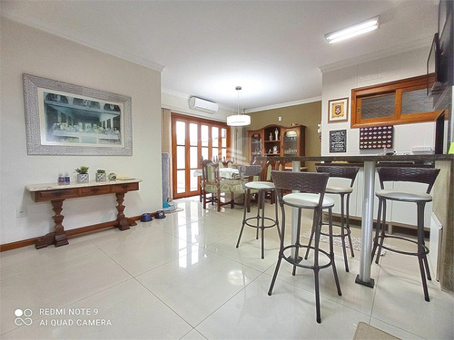 Imagem 11 de 27 de Excelente Casa 3 Quartos, Suíte, Garagem 4 Carros E Com Piscina No Verdes Campos. - Reo604825