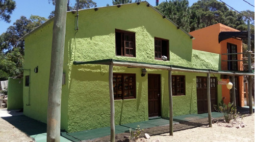 2 Casas En La Esmeralda