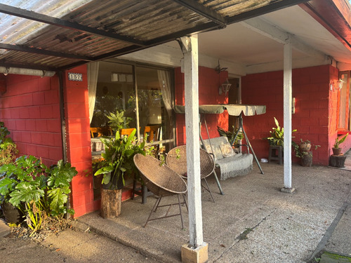 Cómoda Casa De 4 Dormitorios, Collao, Concepción