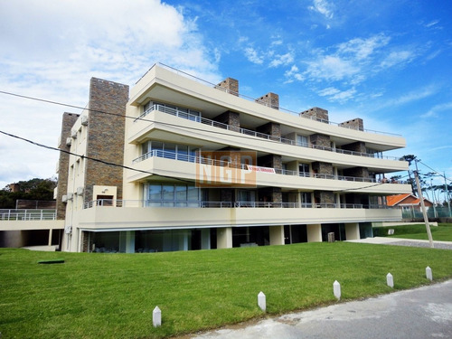 Imagen 13 de 25 de Hermoso Edificio