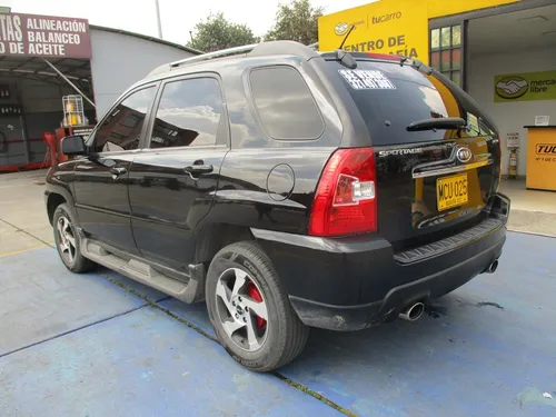 Kia New Sportage Lx 4x2 2000cc Mt Aa