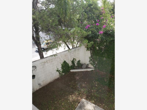 Imagen 6 de 7 de Casa Sola En Venta La Rioja Privada Residencial