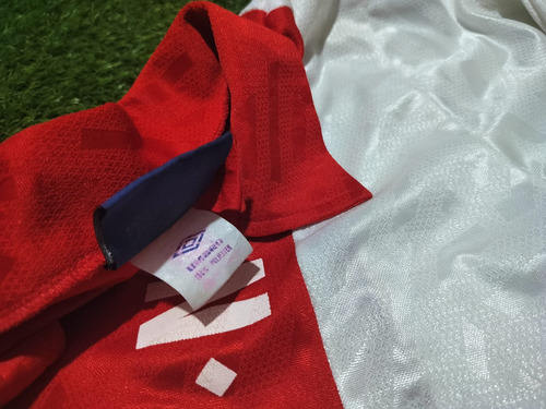 Camiseta Umbro Ajax * (Usado)