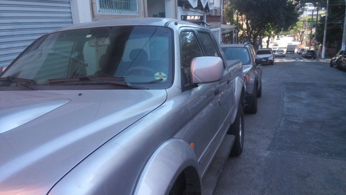 Mitsubishi L 200 Sport Hpe 4x4 2.5 (cab. Dupla) 2006