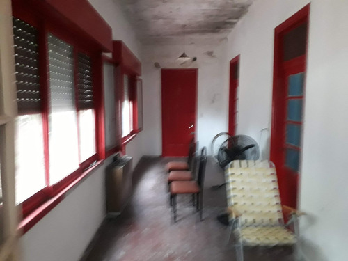 Imagen 7 de 13 de Venta Casa + Local + Lote Esquina, Santa Marina 600 Castelar