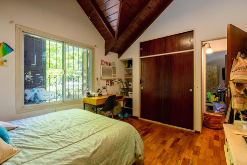 Casa Venta Fisherton 3 Dormitorios Cochera Jardin