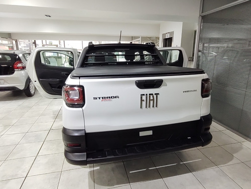 Imagen 4 de 24 de Fiat Strada Freedom Cd (*dr*)