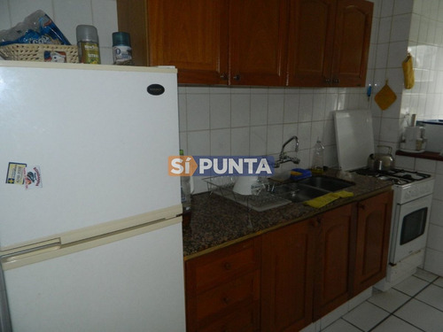 Imagen 4 de 6 de Apartamento En Alquiler Verano