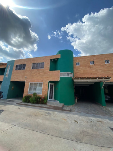 Imagen 25 de 25 de Townhouse En Venta San Diego Pozo La Esmeralda Gavip