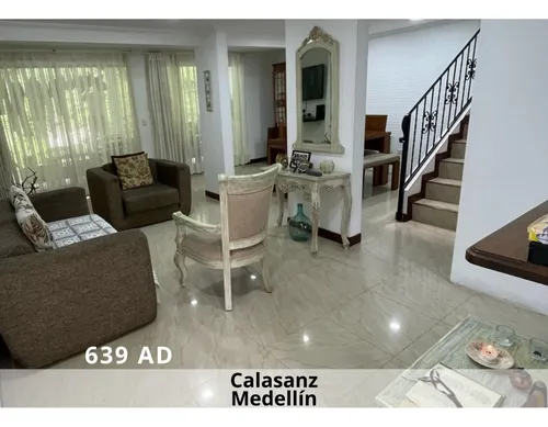 Venta Casa Calasanz, Espacios Amplios Y Zonas Comunes Para Disfrutar