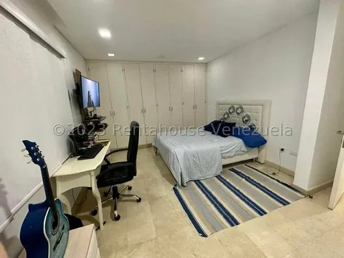 Casa En Venta La Lagunita