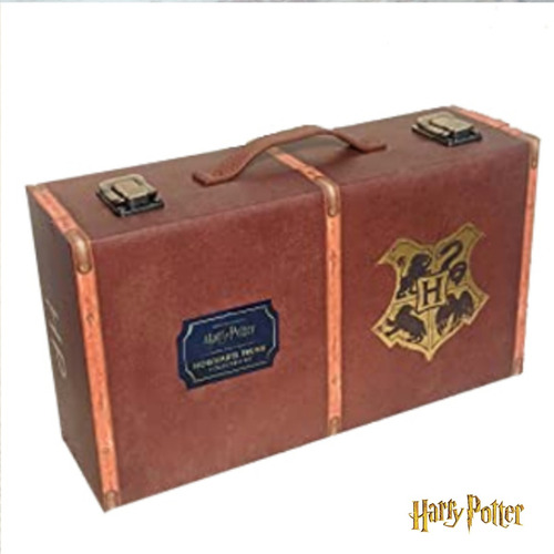 Imagen 3 de 6 de Set Baúl Hogwarts Harry Potter Coleccionable