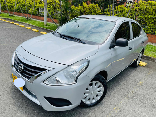 Nissan Versa Gasolina