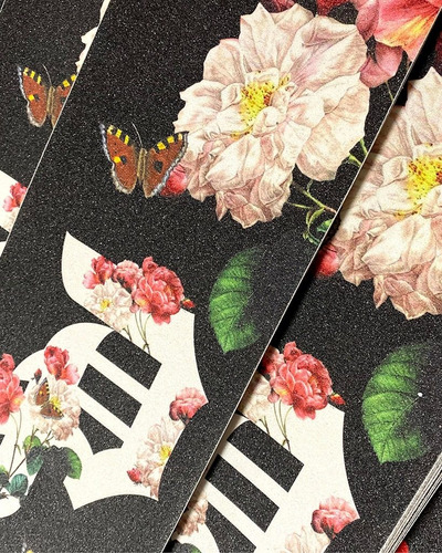 Imagen 2 de 6 de Lija Primitive Dirty P Garden Griptape Skate | Laminates