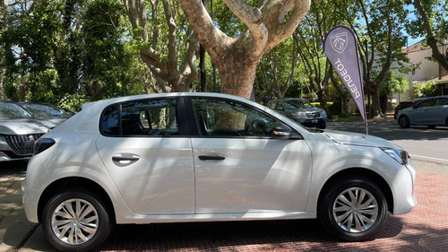 Imagen 10 de 25 de Peugeot 208 New Like 1.2