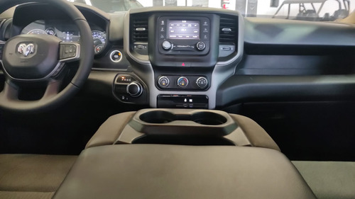 Ram 1500 Slt 4x2 V6