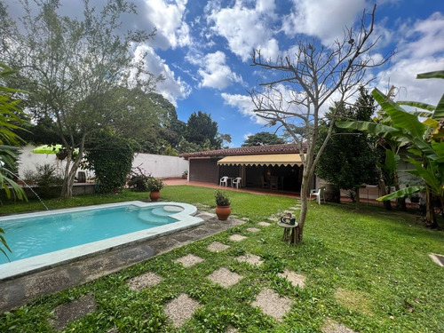 Imagen 2 de 30 de En Venta Casa Oportunidad El Peñon 340m2 4h 5b 4p Jardin Privacidad